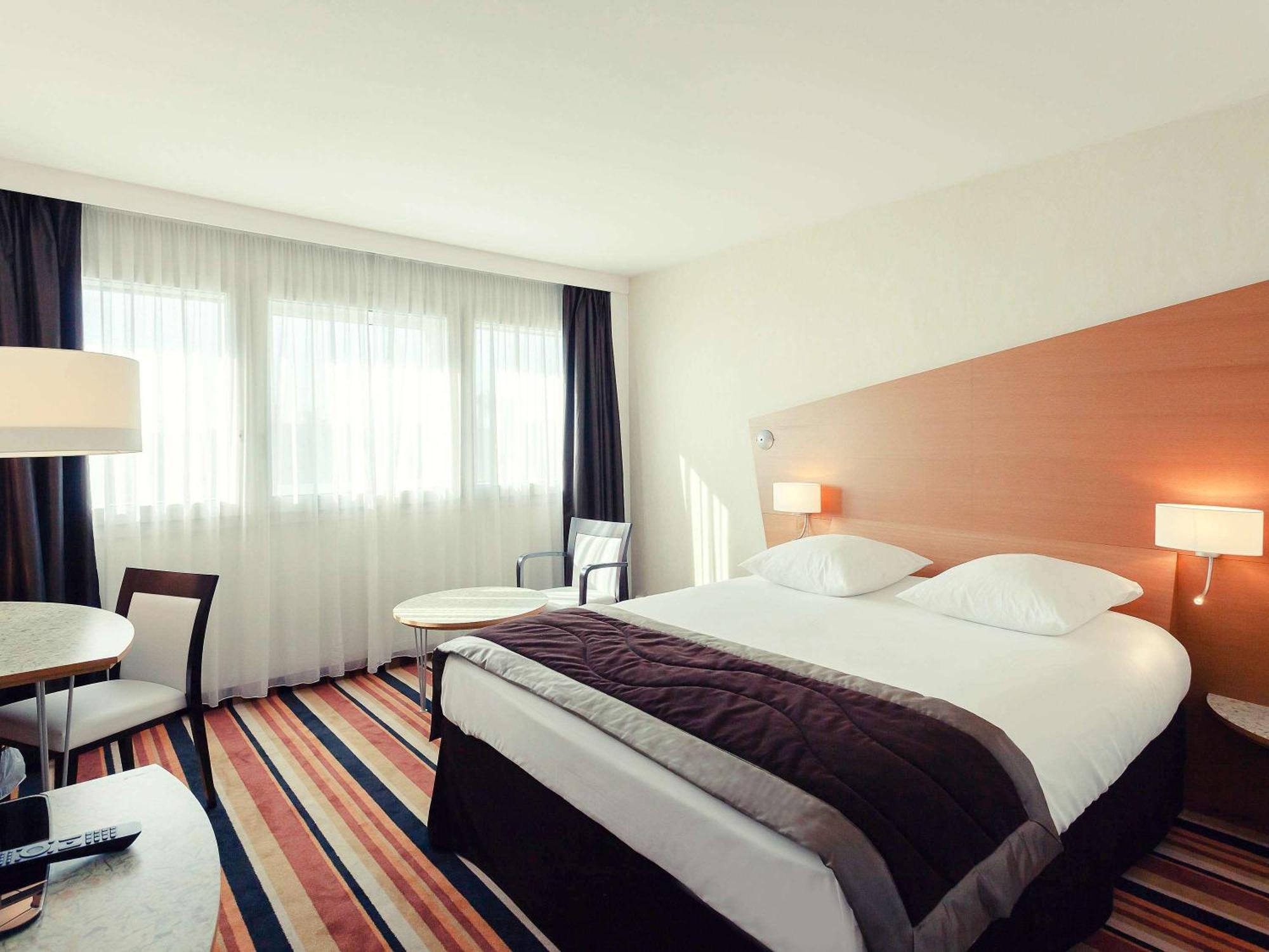 Mercure Orléans Centre Bords de Loire Exterior foto